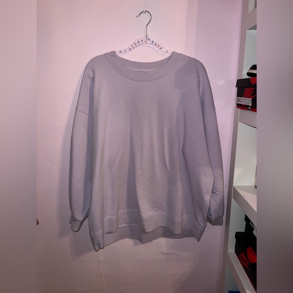 LULULEMON LILAC PERFECTLY OVERSIZED CREW